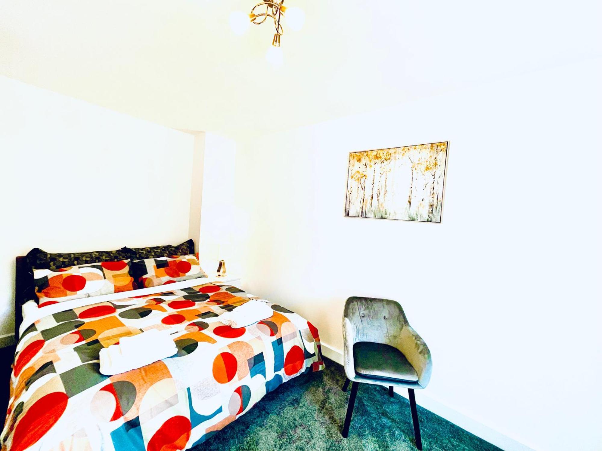 Modern Townhouse, Sleeps 4 With Parking Apartment Wakefield Ngoại thất bức ảnh